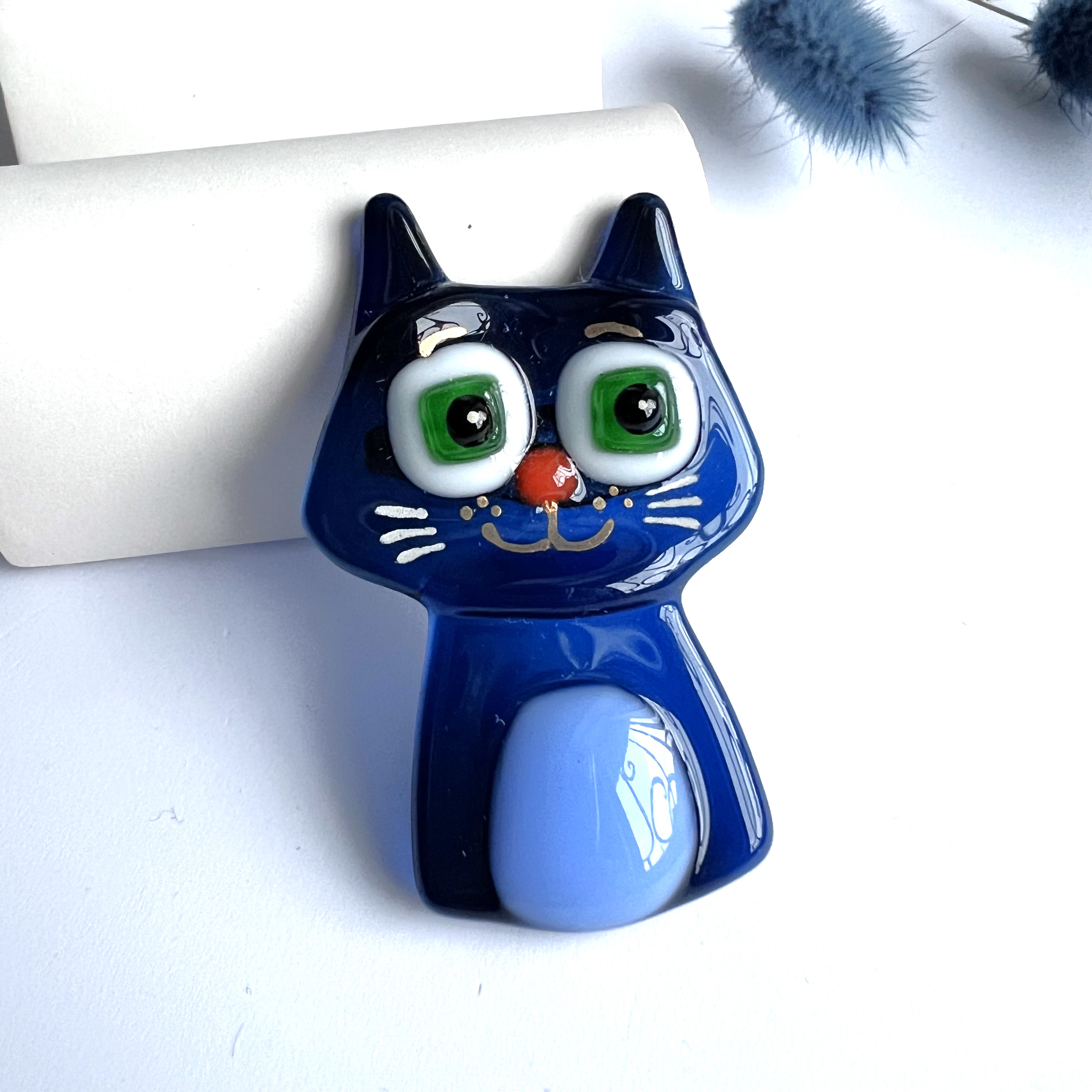 Брошь "Глазастый кот"